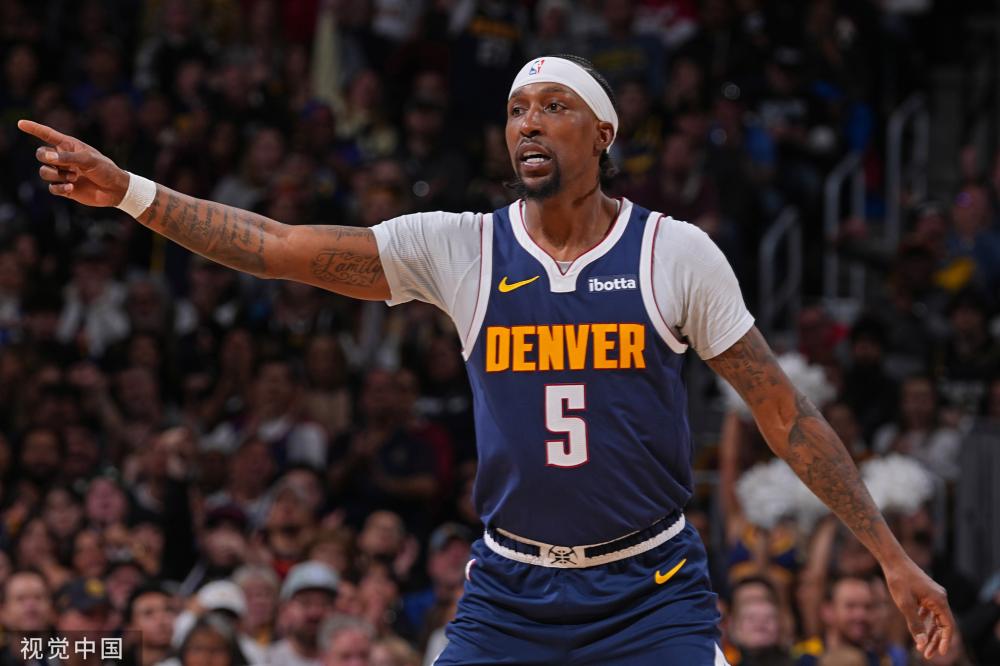 纳留下任何 纳留下任何